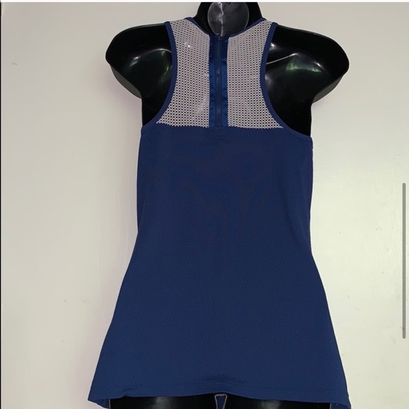 Small Workout Tank Bundle Lorna Jane Gaiam +More - Picture 2 of 6